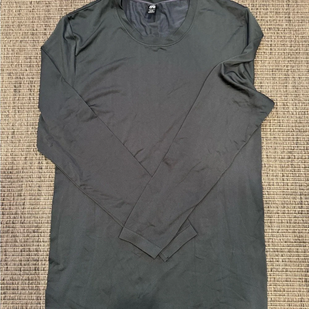 Barco One Charcoal Long Sleeve Tee
